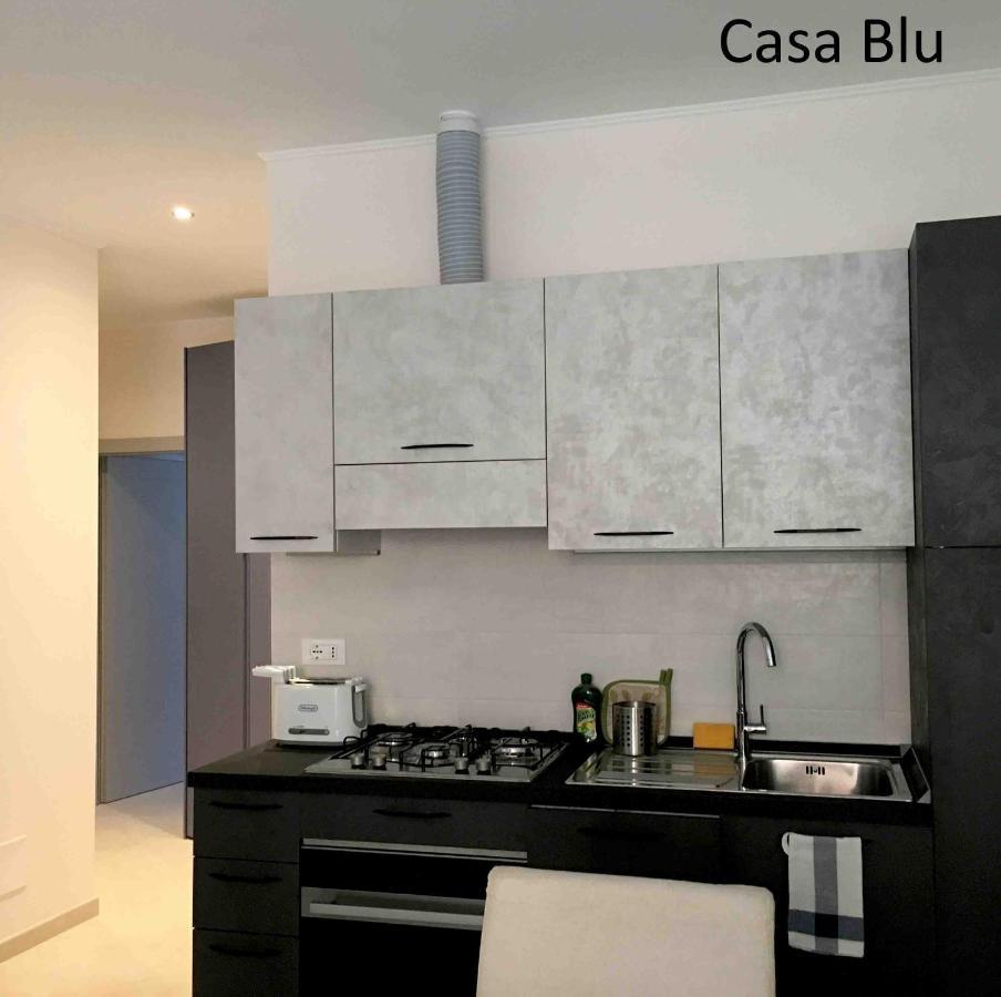וילה נובה ד'אלבנה Case Rossa E Blu מראה חיצוני תמונה