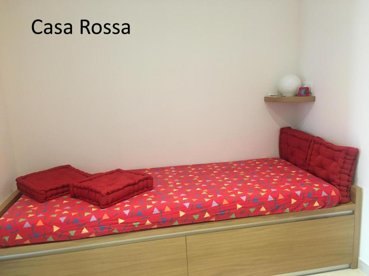 וילה נובה ד'אלבנה Case Rossa E Blu מראה חיצוני תמונה
